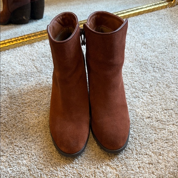 Very Volatile Rust Ankle Booties - Picture 2 of 7